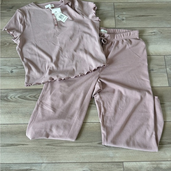 Daydream Mauve Lounge Set size large NWT - Picture 2 of 9